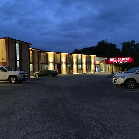 Red Carpet Inn & Suites Ebensburg Eksteriør bilde