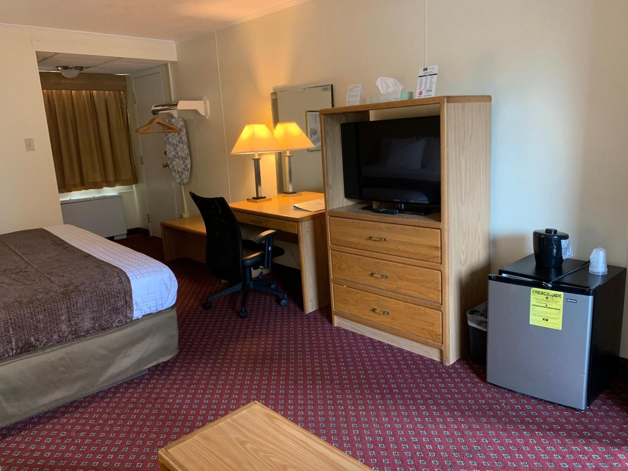 Red Carpet Inn & Suites Ebensburg Rom bilde